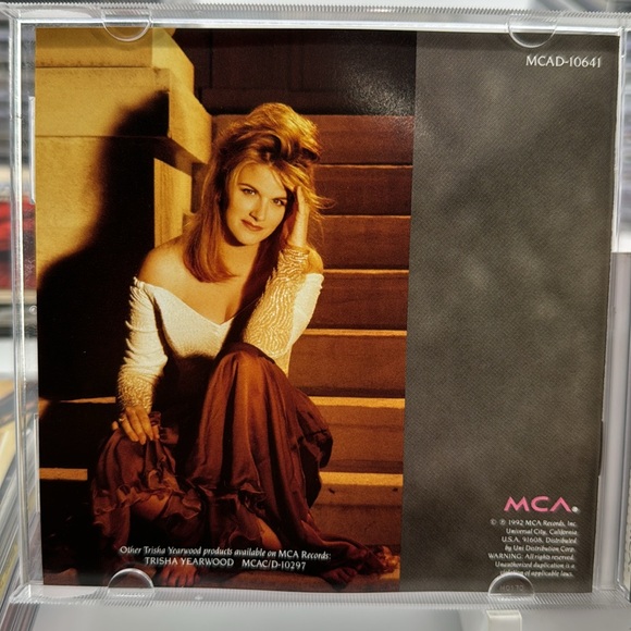 Trisha Yearwood - Hearts In Armor on CD - Picture 5 of 5